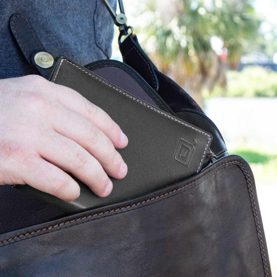 RFID Blocking Leather Passport Wallet – photo 9