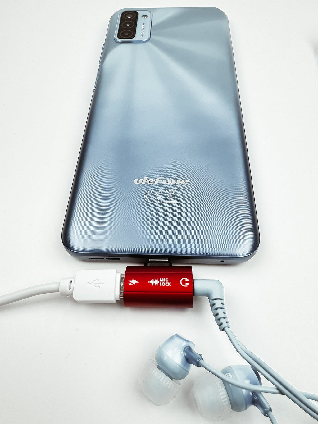 Mic-Lock USB-C Microphone Blocker HiFi SoundPass & Secure Charger Red – photo 4