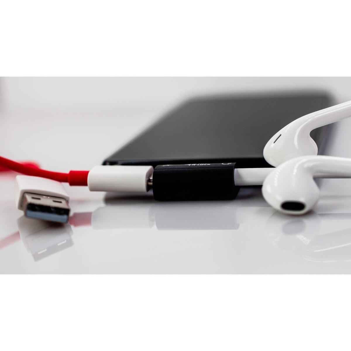 Mic-Lock USB-C Microphone Blocker HiFi SoundPass & Secure Charger Black – photo 4